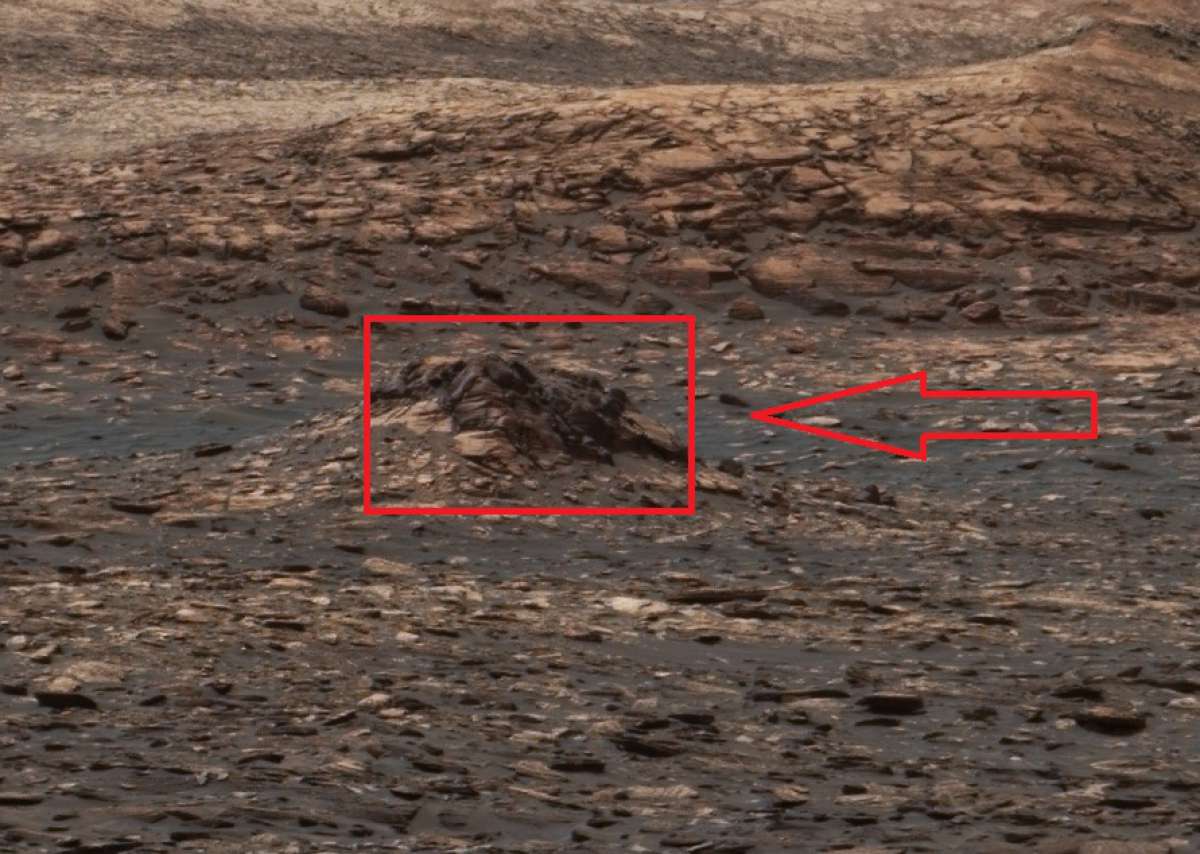 На Марсе найдены обломки НЛО, похожего на «Лексс»
