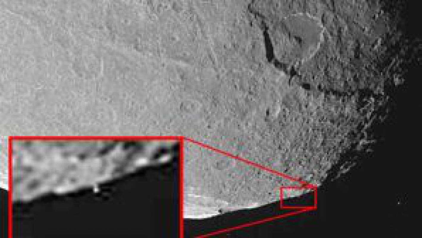 На Луне обнаружили огромное здание неизвестного происхождения