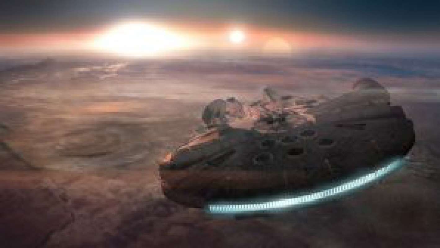 Землю посетило НЛО в виде «Тысячелетнего сокола» из «Звёздных войн»