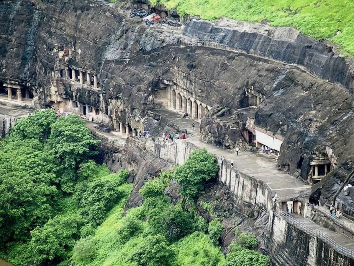 Храм Аджанты – загадочные пещеры с потрясающим интерьером