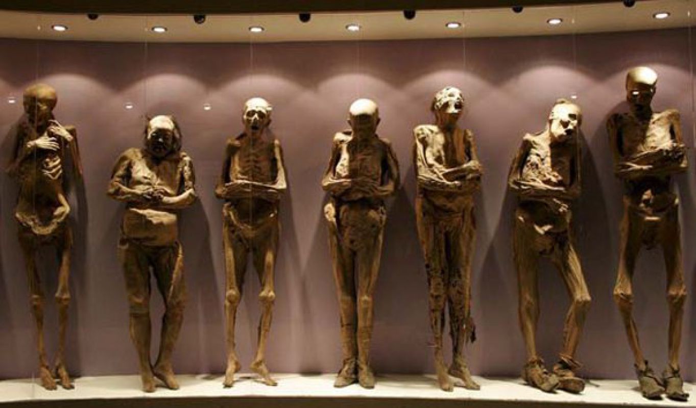 Кричащие мумии мексиканского городка Гуанахуато 