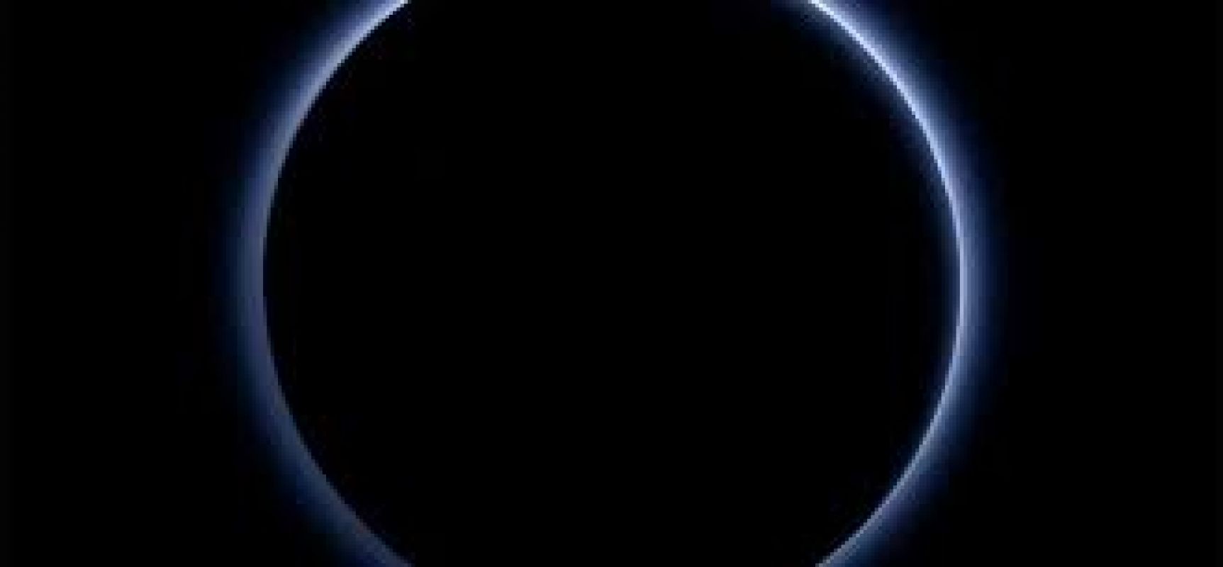 Ученые: Атмосфера Плутона исчезнет к 2030 году