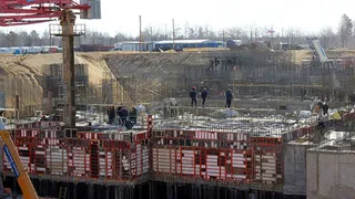 Строительство космодрома в режиме реального времени