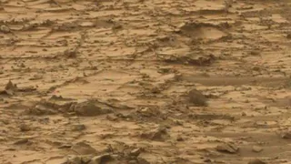 Уфологами была замечена на Марсе «бабушка»