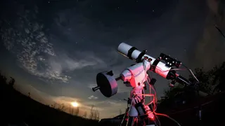 Специалисты в области астрономии предполагают, что остатки самоликвидированных цивилизаций нужно искать в космосе