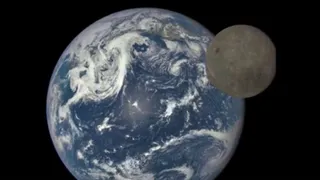 На официальном сайте НАСА появились невероятные снимки обратной стороны нашего спутника