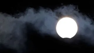 Исследователь обещает открыть большое количество Лун, которые перемещаются вокруг Земли