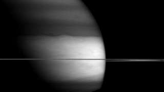 Необычное фото планеты Сатурн опубликовано на официальном сайте НАСА
