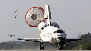 НАСА предлагает оборудовать Международную космостанцию водными резервуарами с шаттла 