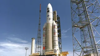 Ракета-носитель «Ариан 5» успешно справилась с задачей – вывела на орбиту пару телекоммуникационных спутниковых систем