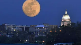  В минувшие выходные жители планеты Земли могли насладиться уникальным явлением – «суперлунием»