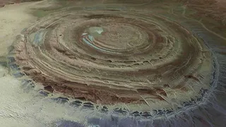 «Гуэль-Эр-Ришат» в Сахаре – остатки древней Атлантиды