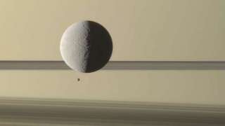 Спутники Сатурна Рея и Эпиметей - новый снимок космического аппарата Кассини 