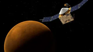 Американский научный спутник MAVEN приблизился к Марсу