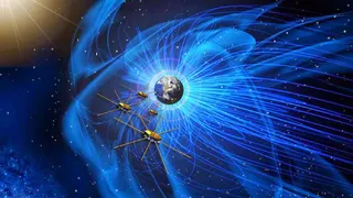 США переживает из-за маневров российского спутника