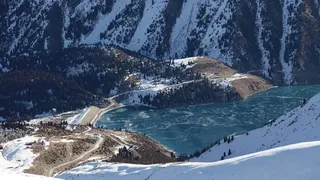 Озеро Кок-Коль – самое аномальное озеро Казахстана 