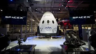 Компании NASA и SpaceX Dragon заключили контракт на создание пилотируемого корабля 