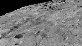 В сети появилась фотография поверхности Цереры в высоком разрешении