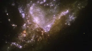 «Хаббл» сфотографировал процесс слияния двух галактик 