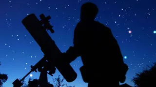 Российский астроном за неделю открыл два астероида и комету 