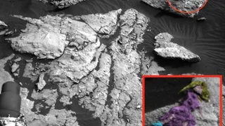 Марсоход передал изображение женщины