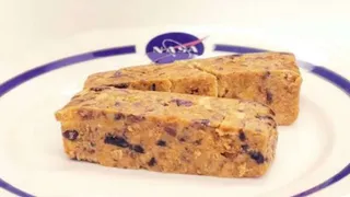 В космосе решили еду в тюбиках заменить батончиками