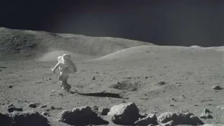 Раскрыта загадка лунной пыли