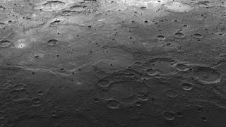 Астрономы выявили, что Меркурий уменьшается и покрывается трещинами