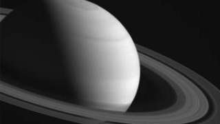 Зонд Кассини обнаружил пустое пространство между кольцами и Сатурном