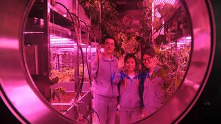 В Пекине начаты испытания добровольцев в условиях, приближенных к лунным