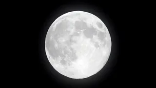 На Луне уфологи обнаружили объект, похожий на танк