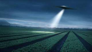 В Техасе мужчина во время прогулки увидел в небе сразу несколько НЛО
