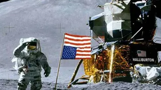 В США украли золотую копию лунохода Нила Армстронга