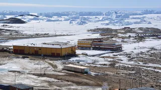 Роскосмос в этом году начнет развертывание центра приема космических снимков в Антарктиде 