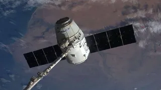 "NASA" назвала дату отправки грузового корабля "Dragon" к МКС