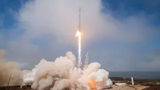 Гонка "Роскосмоса" и "SpaceX"