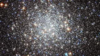 Радиоизлучение погибших светил позволило заглянуть внутрь "звёздного шара"