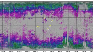 На Луне может постоянно формироваться вода