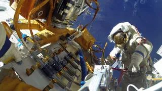 Сухой закон, «Буран» и невесомость. Мифы о космосе и космонавтике