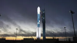 В США запустили первый метеорологический спутник нового поколения JPSS-1