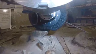 "NASA" представило пружинные шины с эффектом памяти