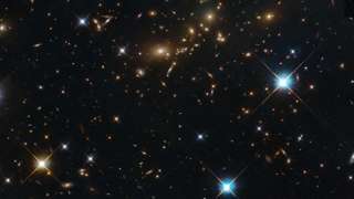 Телескоп "Хаббл" получил снимки одного из крупнейших объектов Вселенной