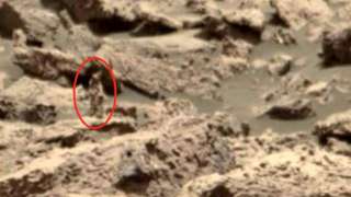 На Марсе нашли "каменного волшебника"