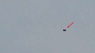 Видео с невероятно быстрой "летающей тарелкой" над Липецком поразило россиян