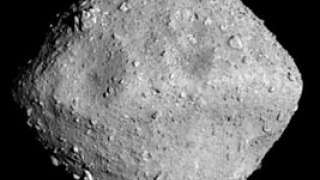 Ученые не ожидали, что на астероиде Рюгу настолько мало воды