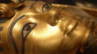 Уфологи хотят понять, как гробница египетского фараона попала на Марс, и она ли это