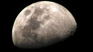 Ученые: На Луне намного больше воды, чем мы думаем