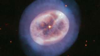 Телескоп Hubble получил изображение громадного космического «зародыша»