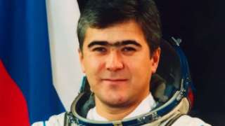 Отмечающий 55-летие космонавт Салижан Шарипов признался, что верит в инопланетян
