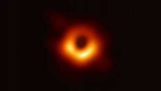 Авторы первого в истории фотоснимка черной дыры получили три миллиона долларов